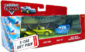 World Of Cars - 3-Car Gift Pack Boxed - Bling Bling McQueen, Gold Mia, Gold Tia