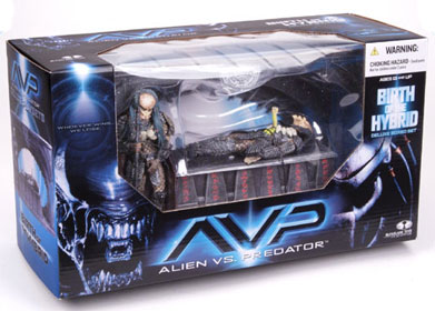Alien Vs Predator - Birth of The Hybrid Boxed Set